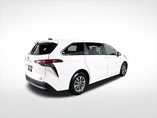 2022 Toyota Sienna LE 5TDKRKEC6NS111878 in Vancouver, WA 8