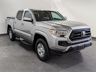 2022 Toyota Tacoma SR 3TMCZ5AN7NM529475 in Brook Park, OH