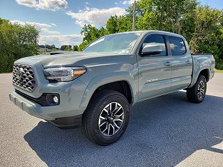 2022 Toyota Tacoma TRD Sport 3TMCZ5AN6NM457992 in East Petersburg, PA 3