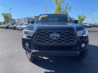 2022 Toyota Tacoma TRD Off Road 3TMCZ5AN3NM495101 in Gastonia, NC 3