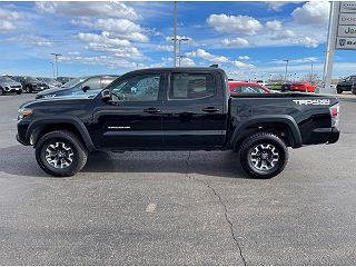 2022 Toyota Tacoma TRD Off Road 3TMCZ5AN5NM460060 in Gillette, WY 8