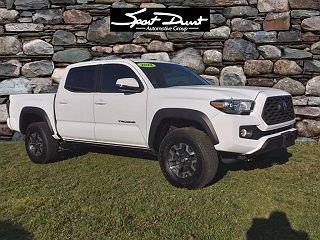 2022 Toyota Tacoma TRD Off Road VIN: 3TMCZ5AN3NM493820