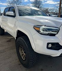2022 Toyota Tacoma TRD Off Road 3TMCZ5AN1NM513644 in Macomb, IL 8