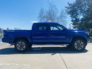 2022 Toyota Tacoma TRD Sport 3TMCZ5AN8NM499239 in Pierre, SD 6