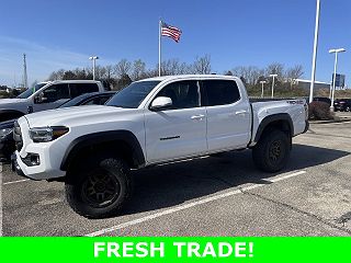 2022 Toyota Tacoma TRD Off Road VIN: 3TMCZ5AN1NM483870