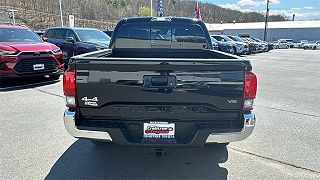 2022 Toyota Tacoma TRD Off Road 3TMCZ5ANXNM496133 in Watertown, CT 4