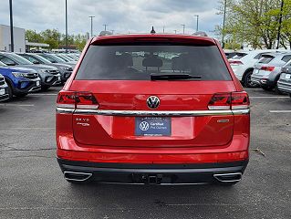 2022 Volkswagen Atlas SE 1V2KR2CAXNC554696 in Lakewood, CO 5