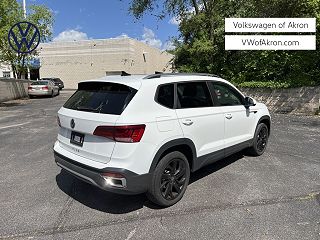 2022 Volkswagen Taos SEL 3VV1X7B22NM004368 in Akron, OH 7