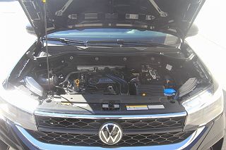2022 Volkswagen Taos SE 3VVWX7B20NM047807 in Rutland, VT 30