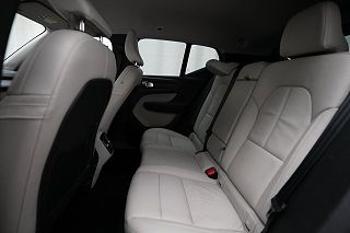 2022 Volvo XC40 T5 Momentum YV4162UK8N2763337 in Grand Rapids, MI 19