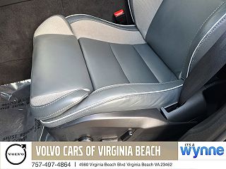 2022 Volvo XC60 B6 R-Design YV4062RM7N1926300 in Virginia Beach, VA 26