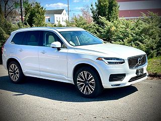 2022 Volvo XC90 T6 Momentum YV4A22PK7N1845606 in Lawrence Township, NJ 1