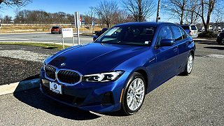 2023 BMW 3 Series 330i xDrive 3MW89FF01P8D02963 in Bay Shore, NY 9