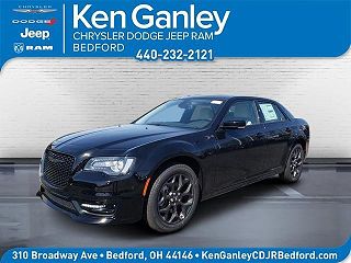 2023 Chrysler 300 Touring 2C3CCASG9PH707371 in Bedford, OH 1