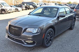 2023 Chrysler 300 Touring 2C3CCASG5PH707285 in Chicopee, MA 4