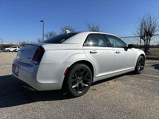 2023 Chrysler 300 Touring 2C3CCAAG7PH707483 in Southaven, MS 3