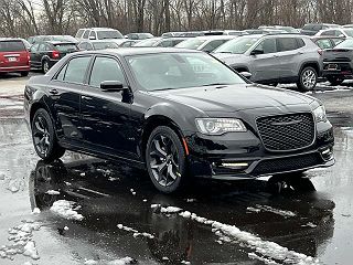 2023 Chrysler 300 Touring 2C3CCADG6PH662127 in Sterling Heights, MI 1