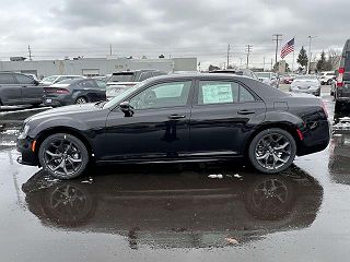 2023 Chrysler 300 Touring 2C3CCADG6PH662127 in Sterling Heights, MI 5