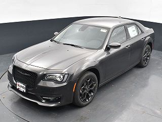 2023 Chrysler 300 Touring 2C3CCASG0PH684367 in Woodstock, IL 43