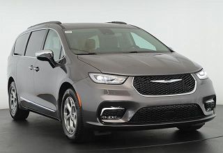 2023 Chrysler Pacifica Limited 2C4RC1GG0PR574637 in Amityville, NY 1