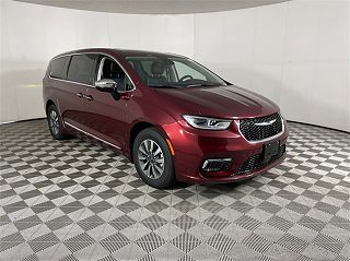2023 Chrysler Pacifica Limited 2C4RC1S74PR614774 in Bremerton, WA