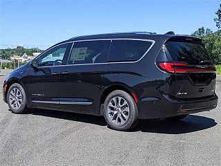 2023 Chrysler Pacifica Pinnacle 2C4RC1N7XPR609249 in Canton, CT 8