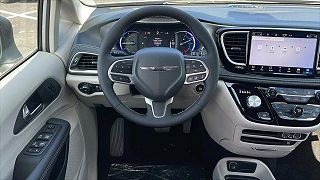 2023 Chrysler Pacifica Touring-L 2C4RC1L79PR614705 in Cerritos, CA 12
