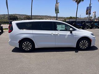 2023 Chrysler Pacifica Touring-L 2C4RC1L74PR622629 in Chula Vista, CA 5