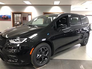 2023 Chrysler Pacifica Touring-L 2C4RC1L76PR513623 in Cooperstown, ND 2
