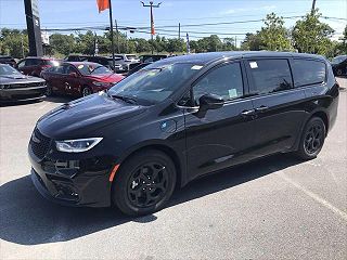 2023 Chrysler Pacifica Touring-L 2C4RC1L73PR614537 in Frederick, MD 1
