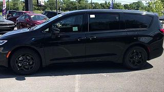 2023 Chrysler Pacifica Touring-L 2C4RC1L73PR614537 in Frederick, MD 6