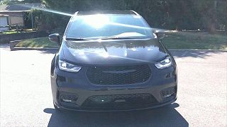 2023 Chrysler Pacifica Touring-L 2C4RC1L77PR609115 in Frederick, MD 4