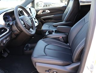 2023 Chrysler Pacifica Touring-L 2C4RC1L70PR630887 in Glendora, CA 16