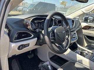 2023 Chrysler Pacifica Limited 2C4RC3GG7PR528203 in Highland Park, MI 10