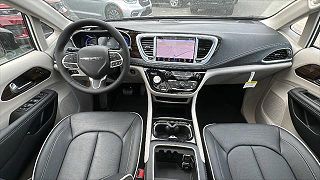 2023 Chrysler Pacifica Limited 2C4RC1S70PR614738 in Hudson, MA 24