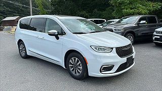 2023 Chrysler Pacifica Limited 2C4RC1S70PR614738 in Hudson, MA 5