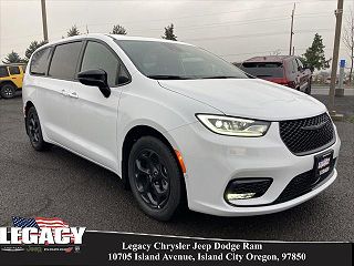 2023 Chrysler Pacifica Limited 2C4RC1S74PR543611 in Island City, OR