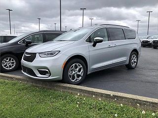 2023 Chrysler Pacifica Limited 2C4RC3GGXPR585480 in Jasper, IN 1