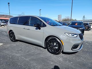 2023 Chrysler Pacifica Limited 2C4RC1S70PR609345 in Pen Argyl, PA 3