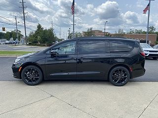 2023 Chrysler Pacifica Limited 2C4RC1GG6PR574996 in Plymouth, MI 8