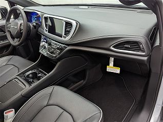 2023 Chrysler Pacifica Limited 2C4RC1S72PR618760 in Portland, OR 17