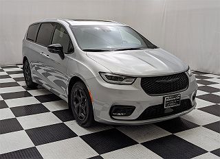 2023 Chrysler Pacifica Limited 2C4RC1S72PR618760 in Portland, OR