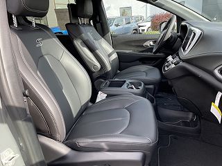 2023 Chrysler Pacifica Touring-L 2C4RC1L72PR604484 in Portland, OR 34