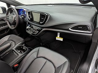 2023 Chrysler Pacifica Touring-L 2C4RC1L74PR542859 in Portland, OR 20