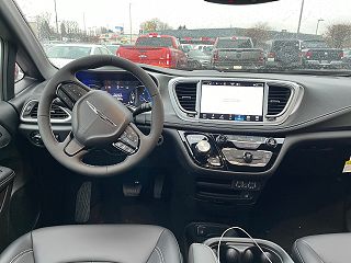 2023 Chrysler Pacifica Limited 2C4RC1S73PR543499 in Renton, WA 11