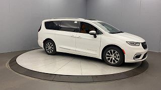 2023 Chrysler Pacifica Pinnacle 2C4RC1N71PR592714 in Rochester, NY 7