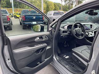 2023 Chrysler Pacifica Limited 2C4RC1S79PR584364 in Shelton, WA 11