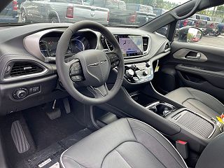 2023 Chrysler Pacifica Limited 2C4RC1S79PR584364 in Shelton, WA 18