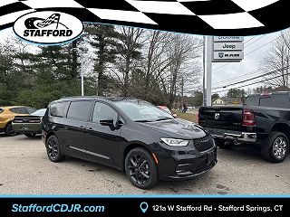 2023 Chrysler Pacifica Limited 2C4RC3GG8PR612367 in Stafford Springs, CT 1