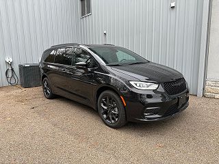 2023 Chrysler Pacifica Limited 2C4RC3GG8PR612367 in Stafford Springs, CT 2